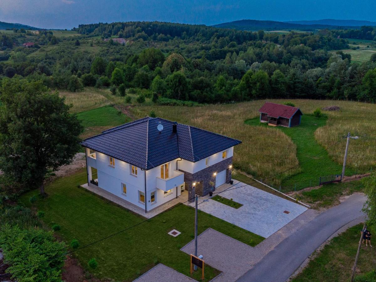 Villa Artemis Plitvička Jezera Exteriör bild